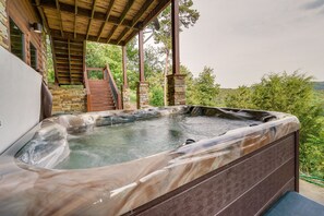 Bain à remous extérieur