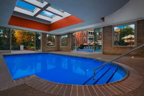Piscine couverte, piscine chauffée