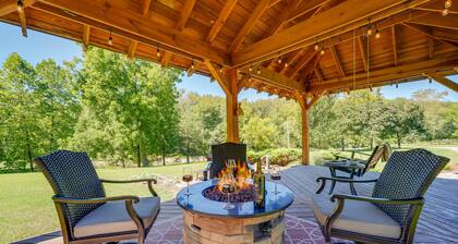 Game Room & Deck: Serene Ava Countryside Home