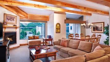 Smart TV, fireplace, video games, DVD player