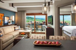 Smart TV, fireplace, video games, DVD player
