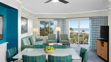 Smart-tv, een open haard, videospelletjes en een dvd-speler