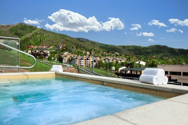 Una piscina climatizada