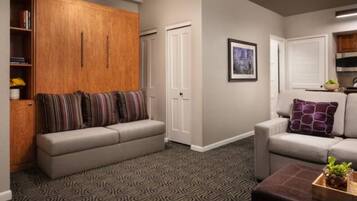 Smart TV, chimenea, videojuegos, reproductor de DVD