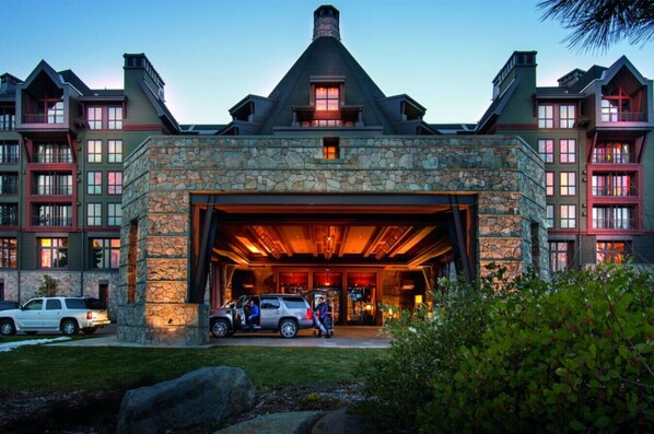 Exterior - The Ritz-Carlton Club, Lake Tahoe (3 Bedroom) (Truckee)