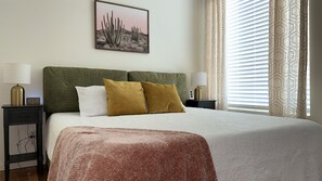 1 chambre, bureau, fer et planche à repasser, Wi-Fi