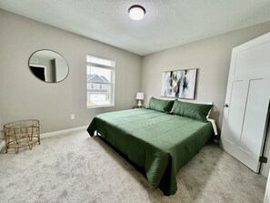 3 bedrooms, desk, iron/ironing board, travel cot