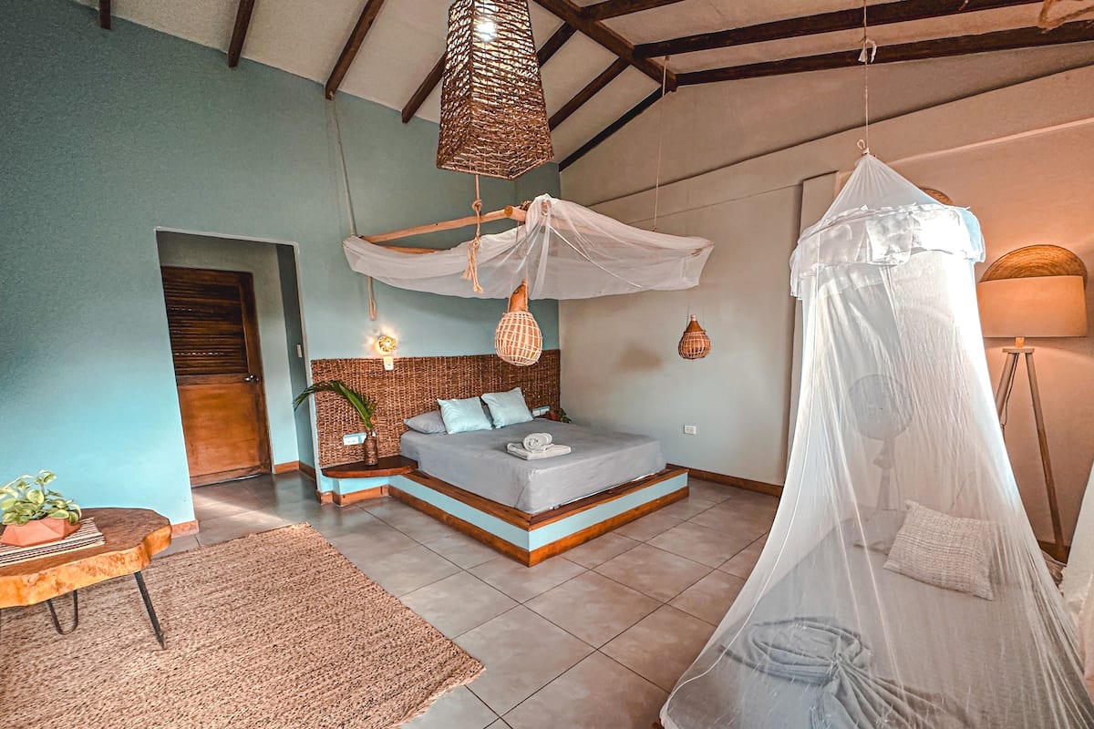 Premium Triple Room | 1 bedroom, individually decorated, individually furnished, free WiFi