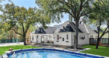Venue 1925 - In The Heart Of Belton, Texas.