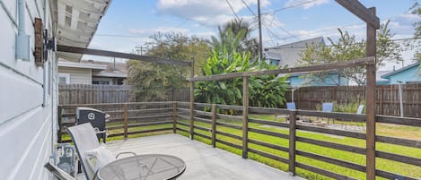 House (2 Bedrooms) | Front of property