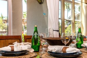 Condo (2 Bedrooms) | Dining