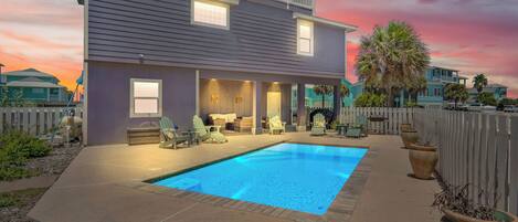 House (4 Bedrooms) | Front of property