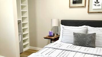 1 bedroom, iron/ironing board, travel crib, WiFi