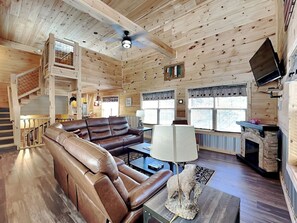 Studio (2 Bedrooms) | Property amenity - Falling Brook (Gatlinburg)