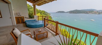 Pacífica Grand Zihuatanejo