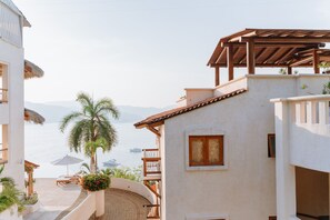 Terrace/patio - Pacífica Grand Zihuatanejo (Zihuatanejo)