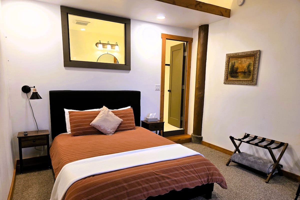 Quarto clássico | Individualmente decorados, individualmente mobiliados, Wi-Fi de cortesia