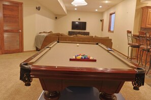 Spielezimmer