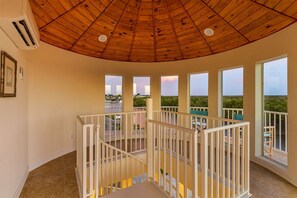 Interior - LUXURY! Lighthouse observation deck,Gulf Access,Infinity pool/spa,&Tiki- Villa Southern Serenity (Cape Coral)