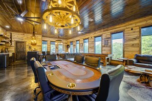 Games room - Stallion | ATV Trail Access | Sleeps 40 | Creekside | Gameroom & Playset (Broken Bow)