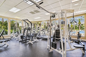 Fitness facility - đŹDestiny East Luxury Home~Golf Cart~Close to the Beach~Five O'Clock SomewheređŹ (Destin)