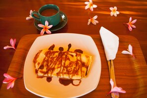 Free daily local cuisine breakfast  - Dayuh House (Penida Island)