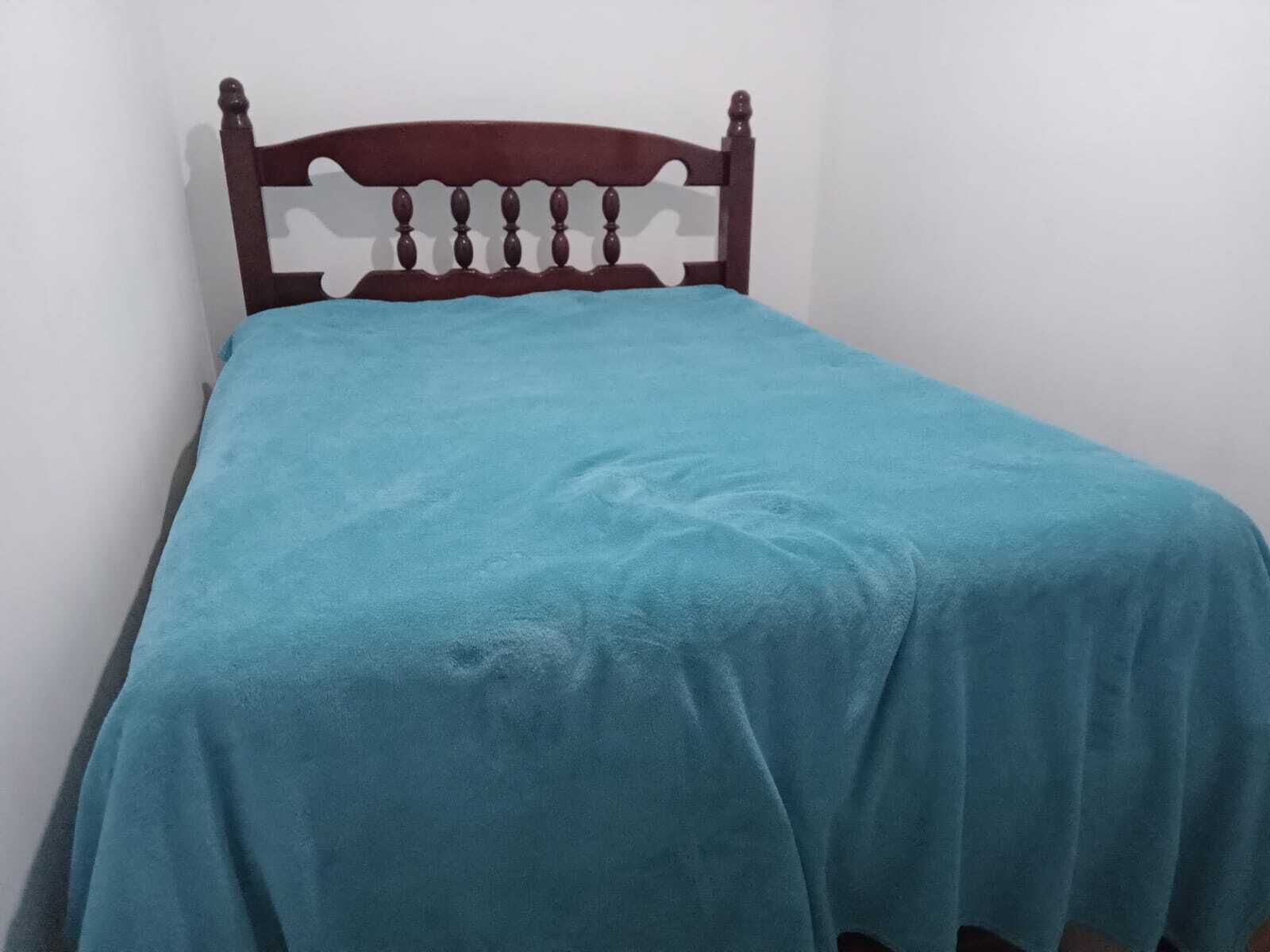 1 quarto, roupa de cama