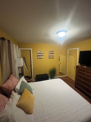 2 Schlafzimmer, Bügeleisen/Bügelbrett, kostenloses WLAN, Bettwäsche