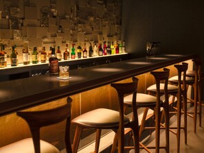 Bar (on property) - Hotel Emion Sapporo (Sapporo)
