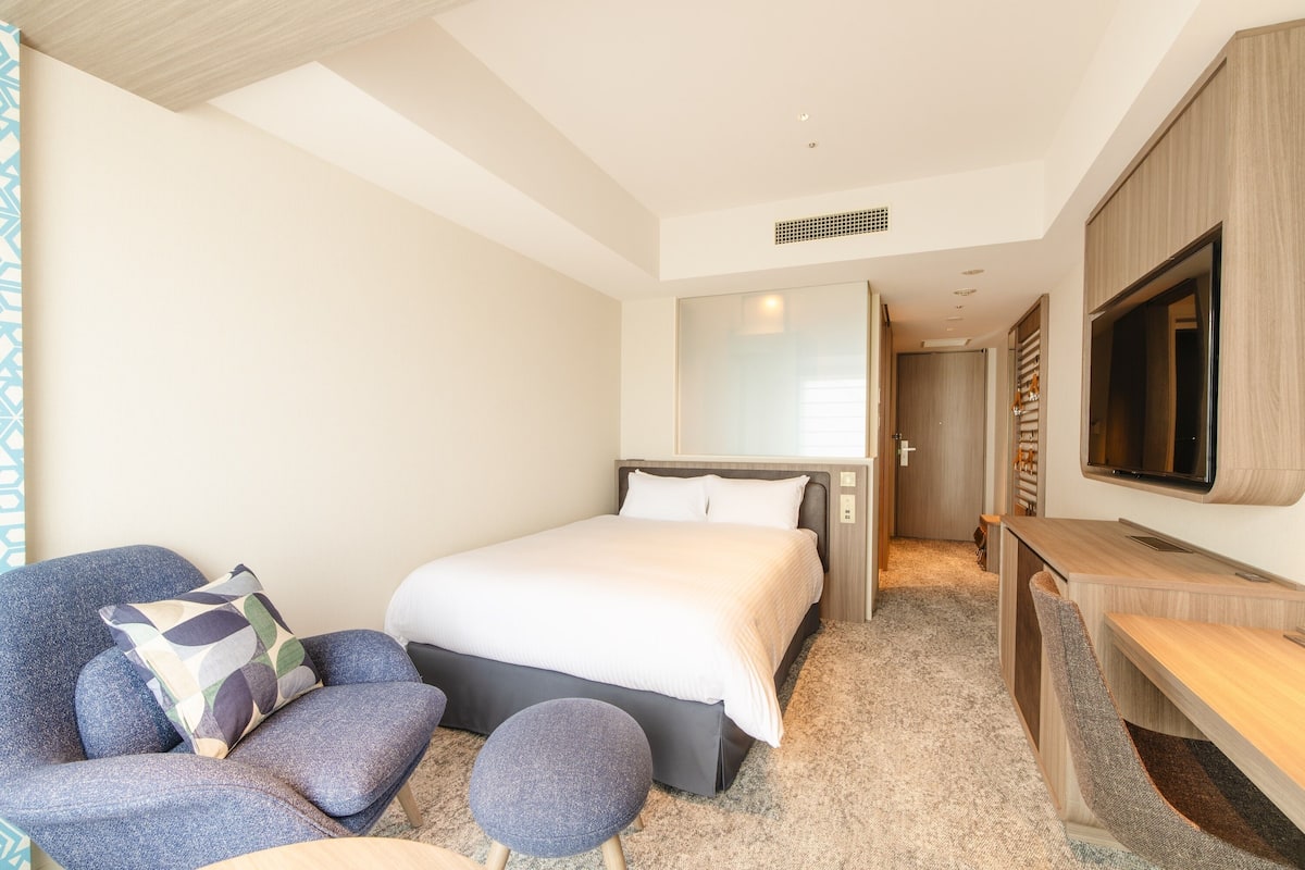 Camera doppia, non fumatori, accesso al Club Lounge | Biancheria da letto di alta qualità, copriletto in piuma