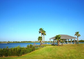 House (3 Bedrooms) | Property amenity - Seagull Sands by Ryson Vacation Rentals (Galveston)