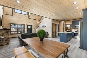 Property amenity - Tequila Splash by Smoky Cove Resort (Sevierville)