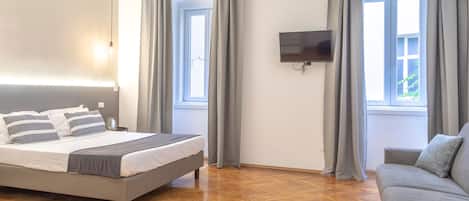 Basic Room, 1 Bedroom | 1 bedroom, premium bedding, desk, laptop workspace