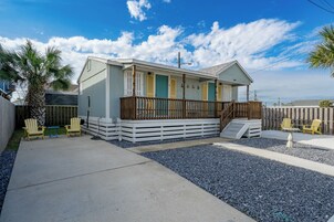 House (0 Bedroom) | Front of property