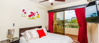 Coco Sunset Hills 52