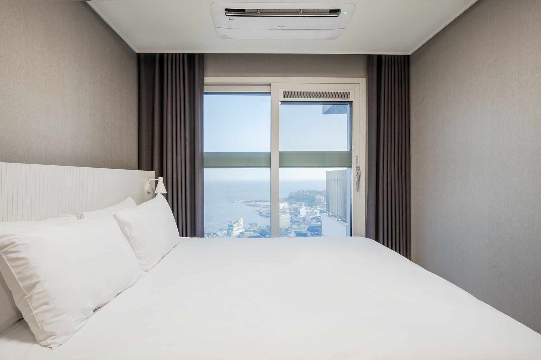 TERRACE SUITE 3 BEDROOMS, Ocean View | Premium bedding, Select Comfort beds, individually decorated