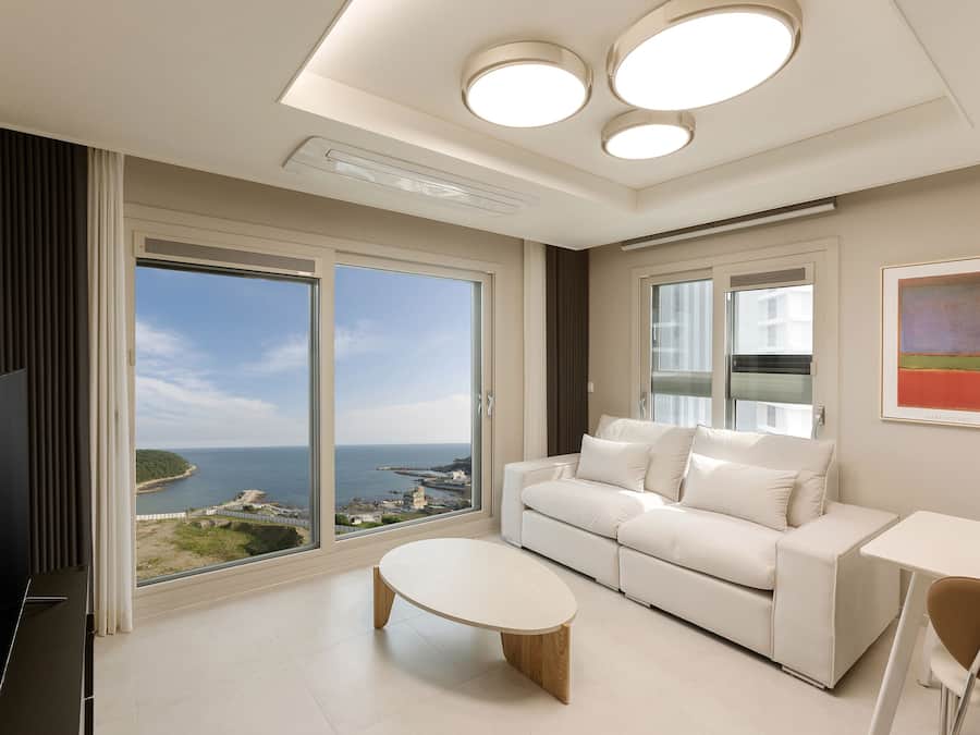 55-inch flat-screen TV with cable channels, heated floors