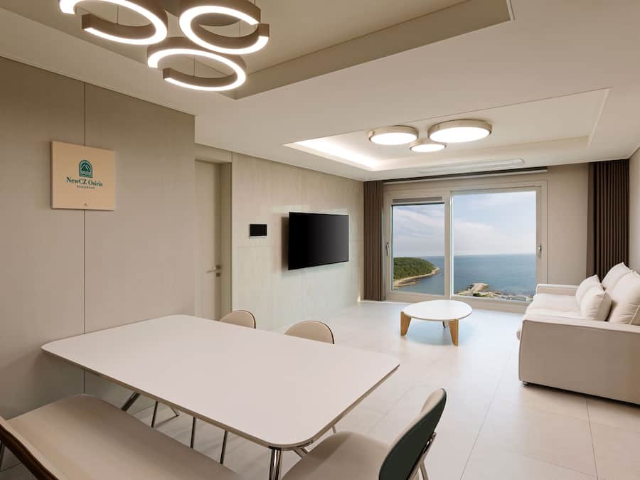 TERRACE SUITE 3 BEDROOMS, Ocean View | Premium bedding, Select Comfort beds, blackout drapes, WiFi (free)