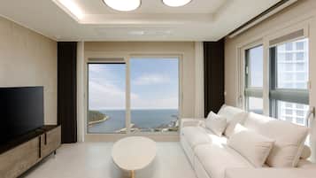 55-inch flat-screen TV with cable channels, heated floors