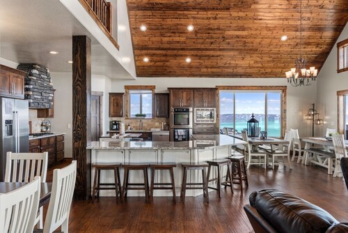 Spectacular views of Bear Lake in a spacious private retreat on nearly 6 acres!