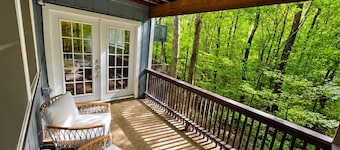 Luxury Living On Macotera Place