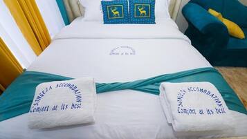 WiFi, bed sheets, wheelchair access