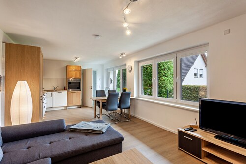 Ferienwohnung 'Kleine Auszeit' mit Bergblick, privater Terrasse und WLAN