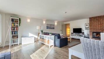 Tv, pejs, stereoanlæg