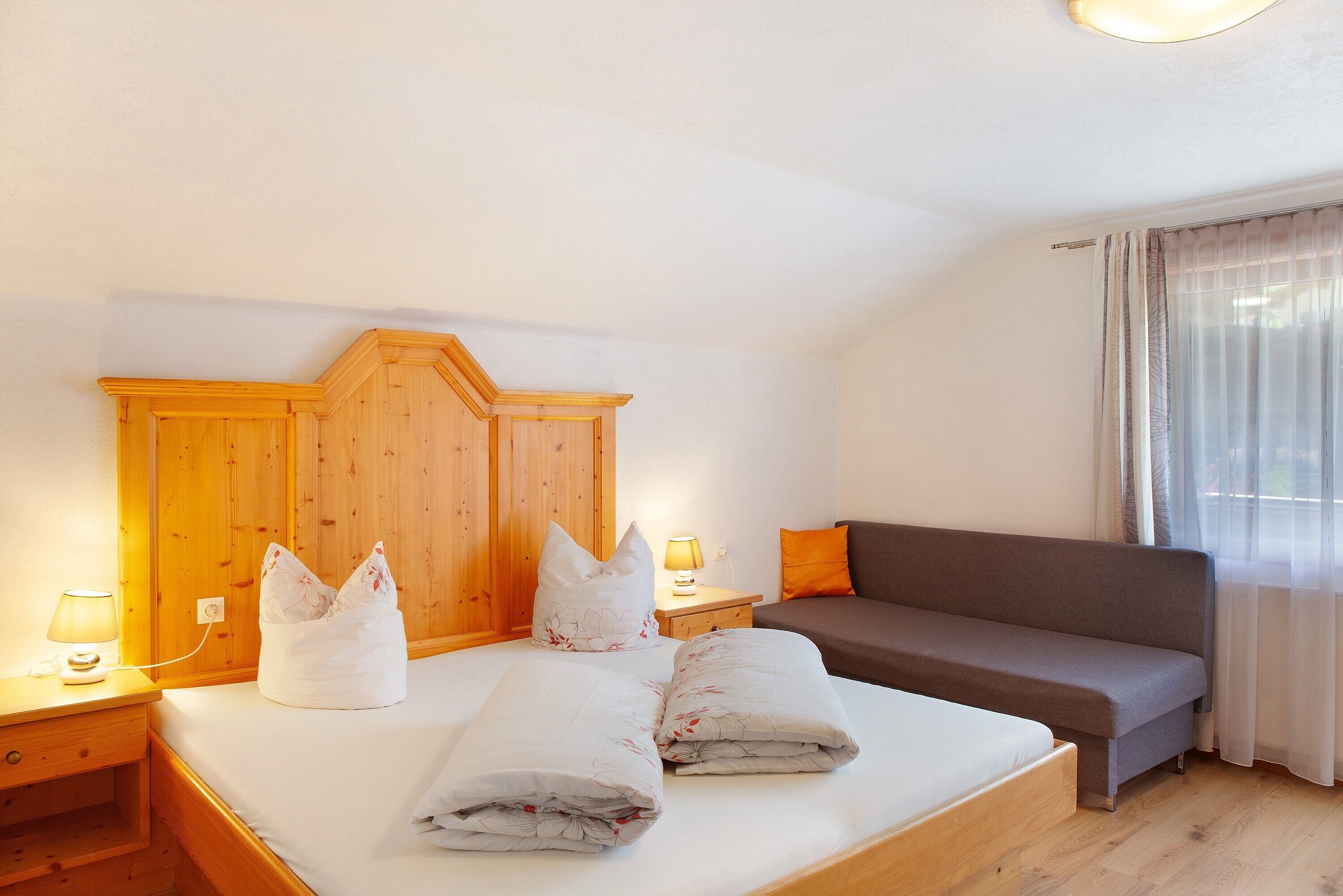 2 quartos, Wi-Fi de cortesia, roupa de cama