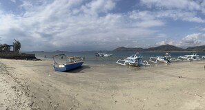 Beach nearby, beach towels