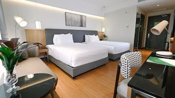 Deluxe-Doppel- oder -Zweibettzimmer | 1 Schlafzimmer, hochwertige Bettwaren, Minibar, Zimmersafe