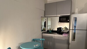 Unclassified image, 2 of 6, button - Buenos Aires (Buenos Aires)