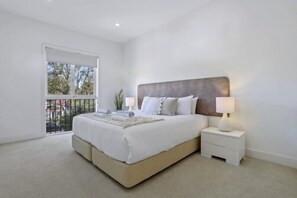 3 bedrooms, Internet, bed sheets