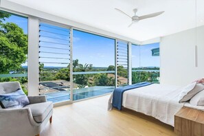 4 Schlafzimmer, Bügeleisen/Bügelbrett, kostenloses WLAN, Bettwäsche